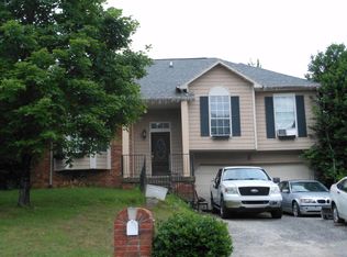 1217 Firefly Rd, Hermitage, TN 37076
