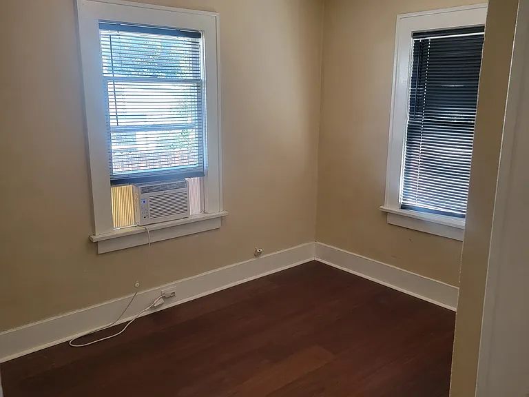 1670 Dallas St — Photo 6