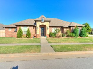 13125 NW 1st St, Yukon, OK 73099