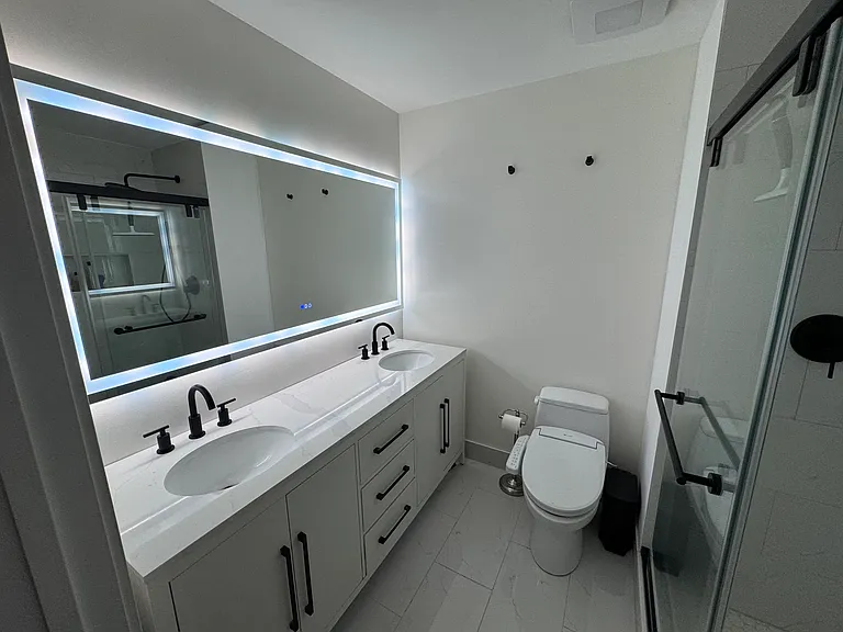 650 W Wayman St #205 — Photo 5