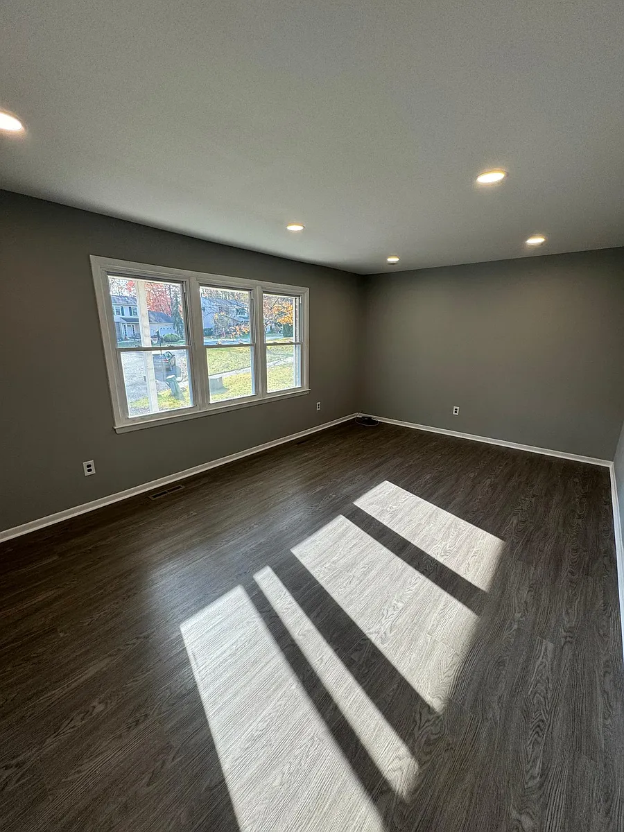 Building Photo - 211 Apache Ct
