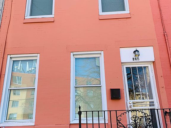 5th image of 524 W Moyamensing Ave