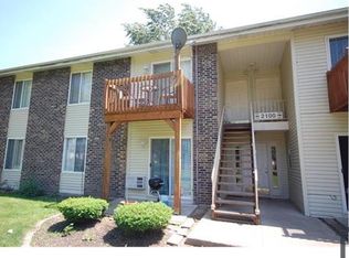 2100 Light Rd APT 112, Oswego, IL 60543