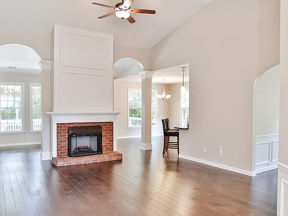 4th image of 8006 Ashwell Ct