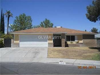 1st image of 6948 Surrey Ct