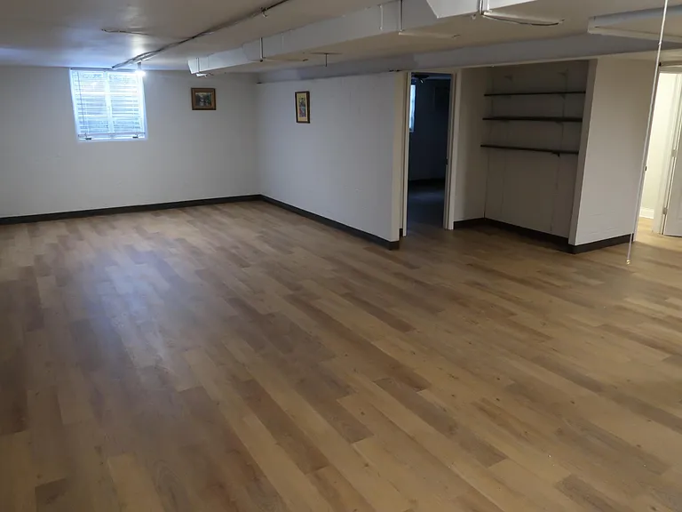 8118 W Eastwood Ave — Photo 20
