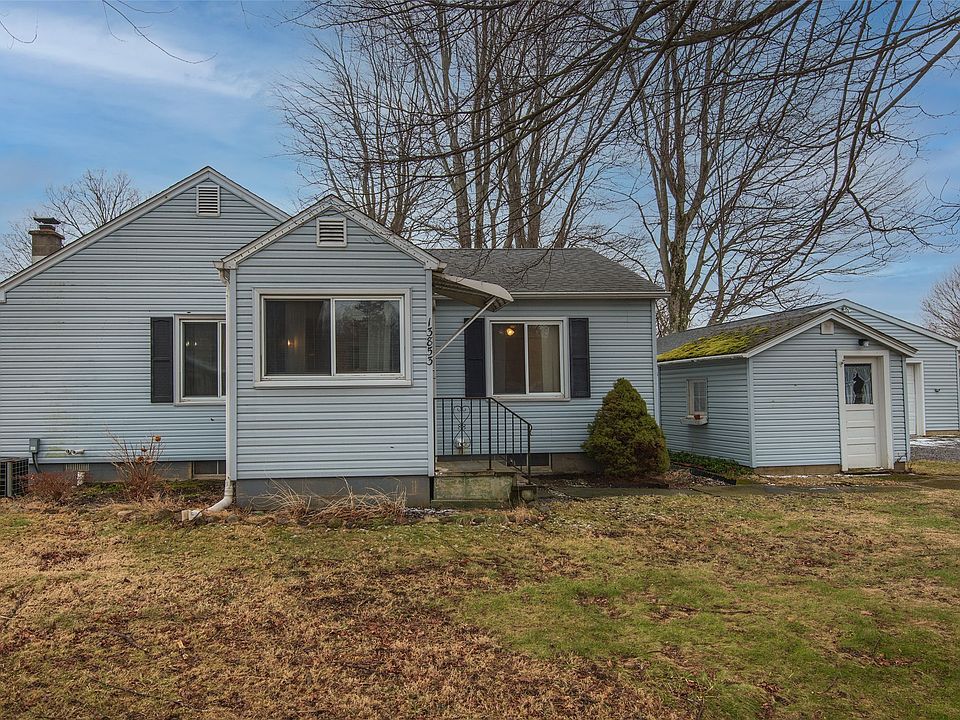 1st image of 13853 Ridge Rd