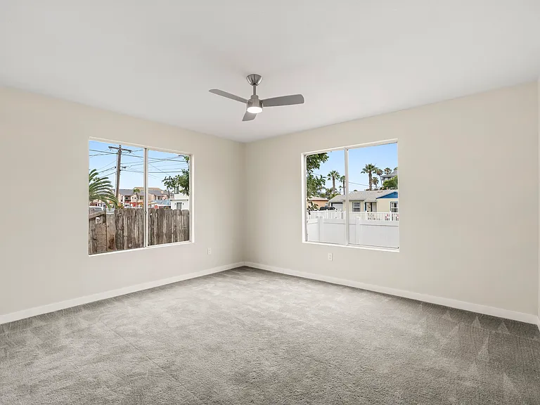 153 Dahlia Ave — Photo 19