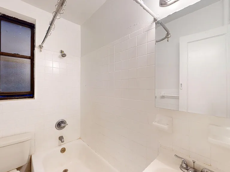153 E 96th St #2E — Photo 9