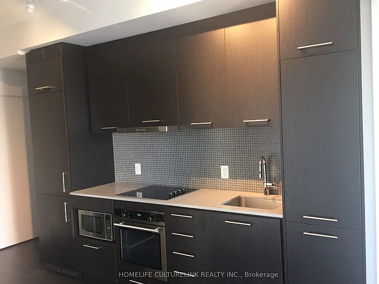 87 Peter St #1810 — Photo 2