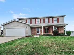214 S Katie Ln, McHenry, IL 60050
