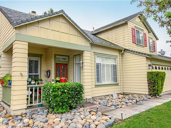 2nd image of 1080 Leake Cir