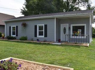 3672 Van Laanen Rd, Green Bay, WI 54311