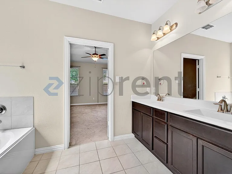 12417 Hitch Rack Way — Photo 19