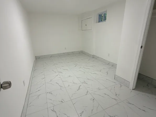 (undisclosed Address), Staten Island, NY 10301