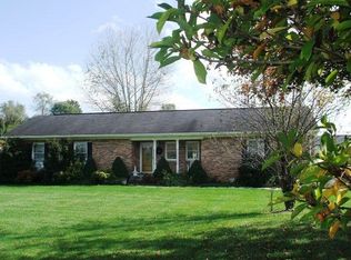 15210 Wyndale Rd, Abingdon, VA 24210