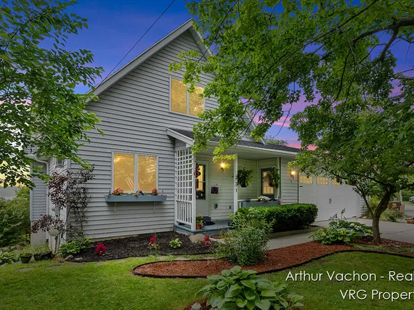 331 Conkey Dr, Fenwick, MI 48834