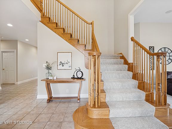 3rd image of 3603 Beresford Dr