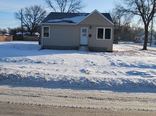 200 18th St NW, Minot, ND 58703