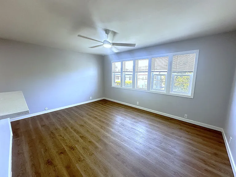 2500 Dana St — Photo 65