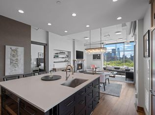 100 2nd St SE Unit A560, Minneapolis, MN 55413