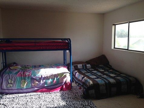 4th image of 430 W Avenue J5 Unit 19