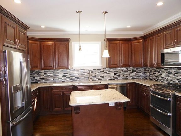 2nd image of 4947 W Carmen Ave
