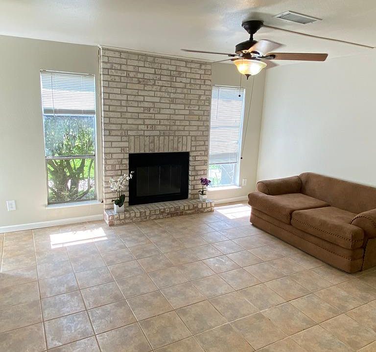 1st image of 328 S 2nd St #308