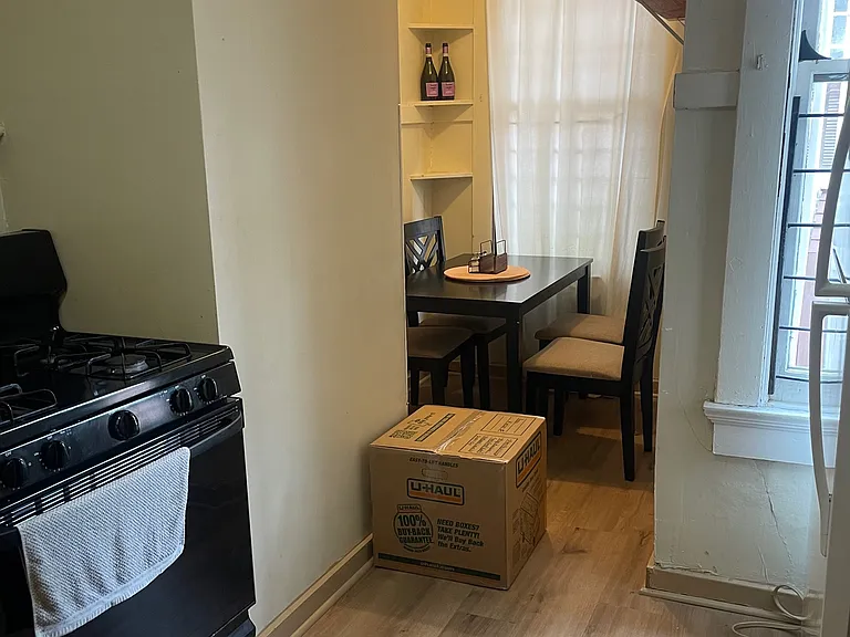 1437 Audubon St #D — Photo 3