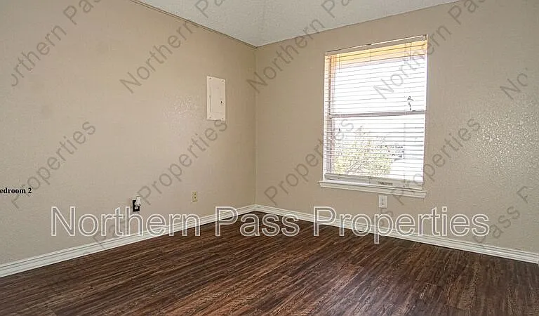 4553 General Maloney Cir — Photo 13