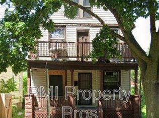 2945 N 23rd St #A, Milwaukee, WI 53206