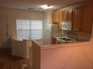 906 Vineland Pl, Lake Mary, FL 32746