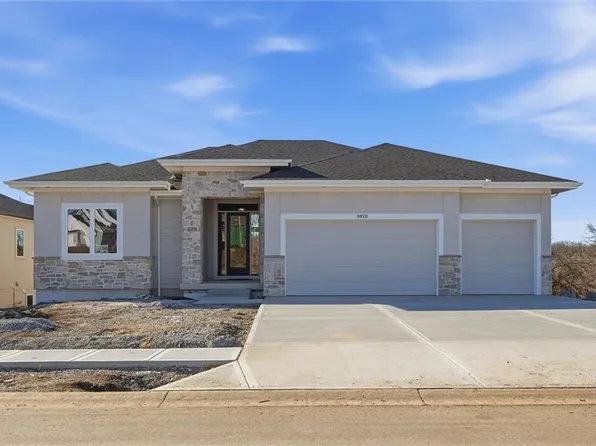 9950 Brockway St, Lenexa, KS 66220
