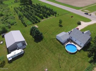 9 Mile Rd, Remus, MI 49340