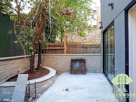 Rented by East Williamsburg Realty Inc | media 10