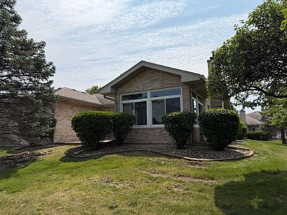4th image of 10822 Valerie Ct #18