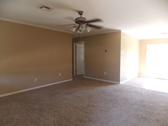 2nd image of 4535 SE Avalon Ave