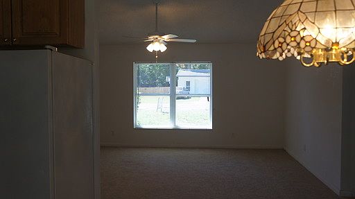 5th image of 3104 35th Ave W