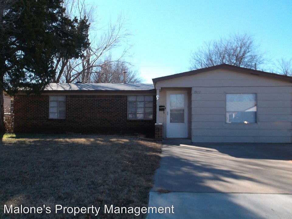 1st image of 3928 SE 22nd St