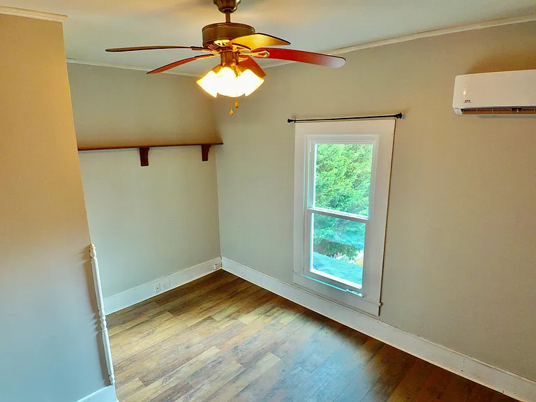 510 N Cherry St — Photo 21