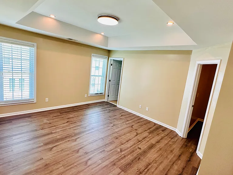 12331 Verdant Ct — Photo 5