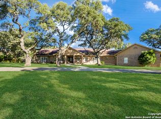 8140 Rolling Acres Trl, Fair Oaks Ranch, TX 78015