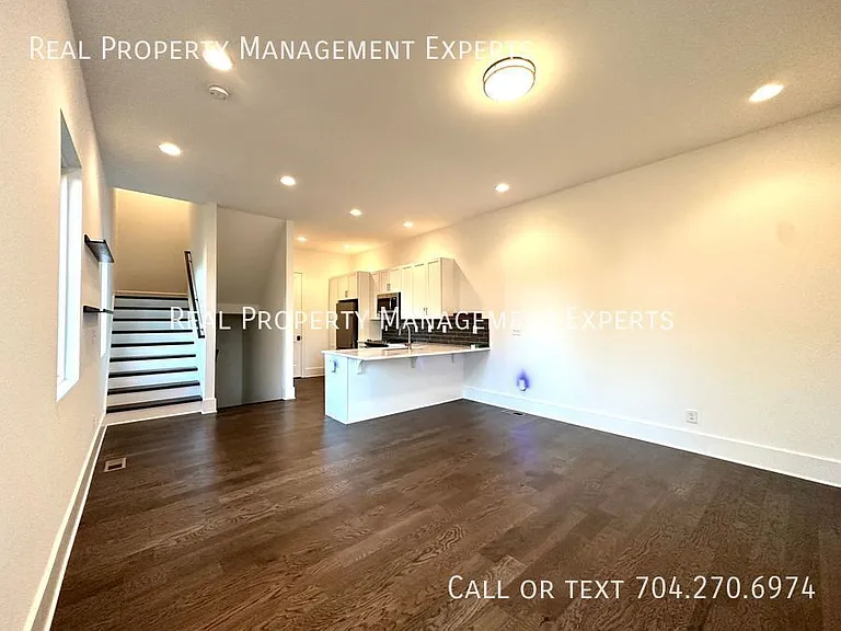 1004 Margaret Brown St #C — Photo 6
