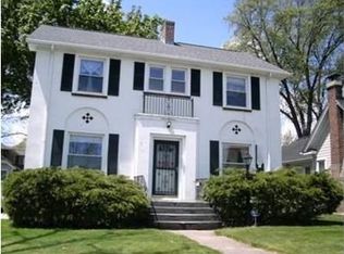 1212 North Ave, Waukegan, IL 60085