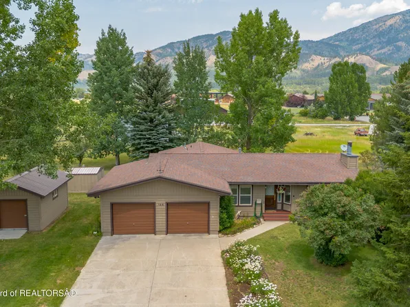 144 Blue Lake Cir, Alpine, WY 83128