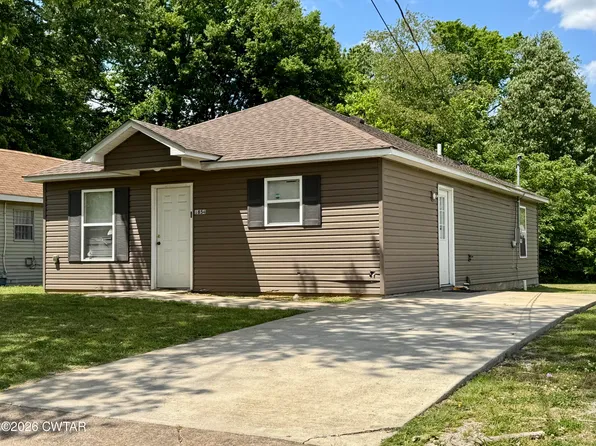 1854 E Wheeler St, Dyersburg, TN 38024