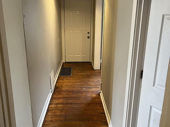 4th image of 5337 W Van Buren St