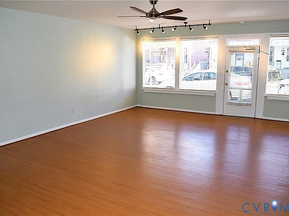 4th image of 322 S Pine St APT 1