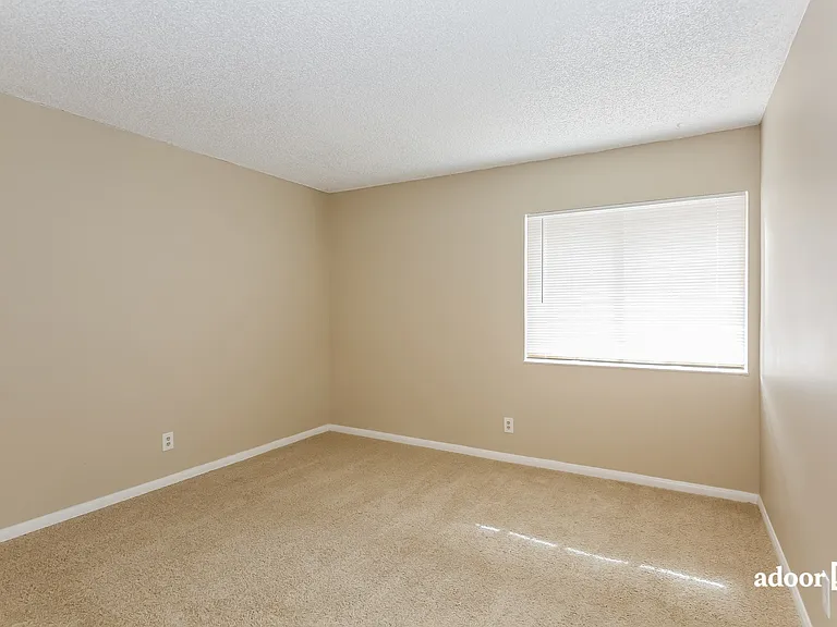 1405 Vegas Valley Dr #198 — Photo 11