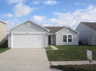 7940 States Bend Dr, Indianapolis, IN 46239